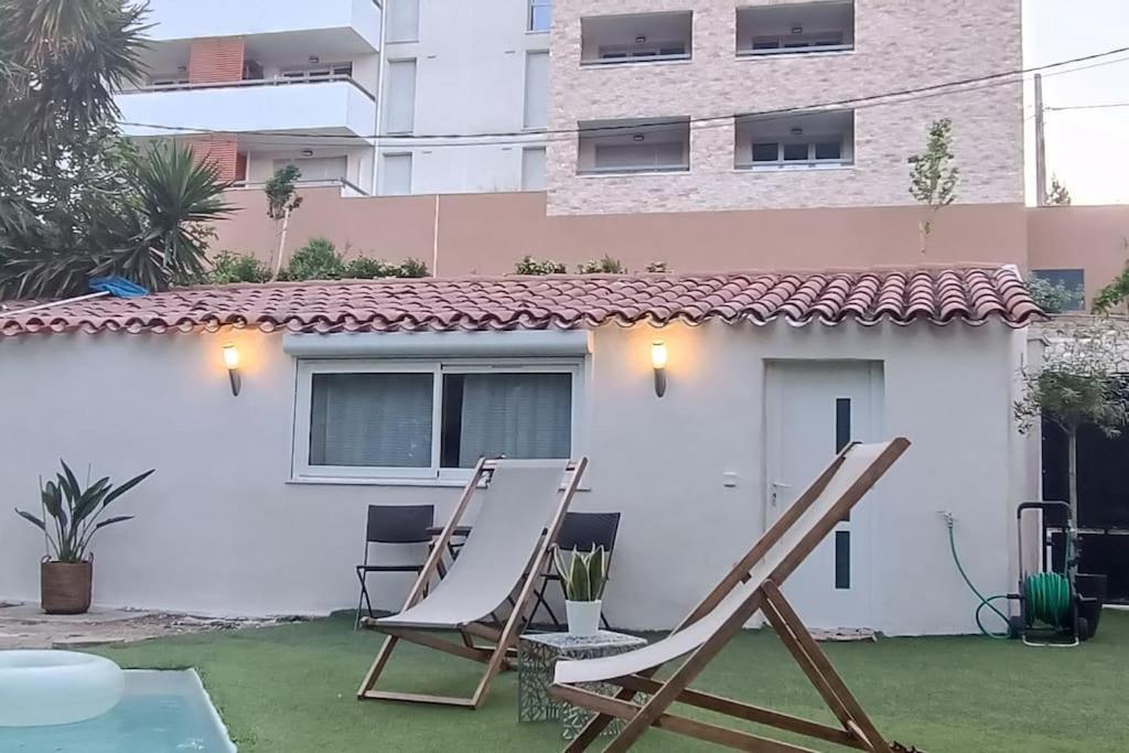 Studio-valentine Climatisee Avec Piscine Chauffee Marseille
